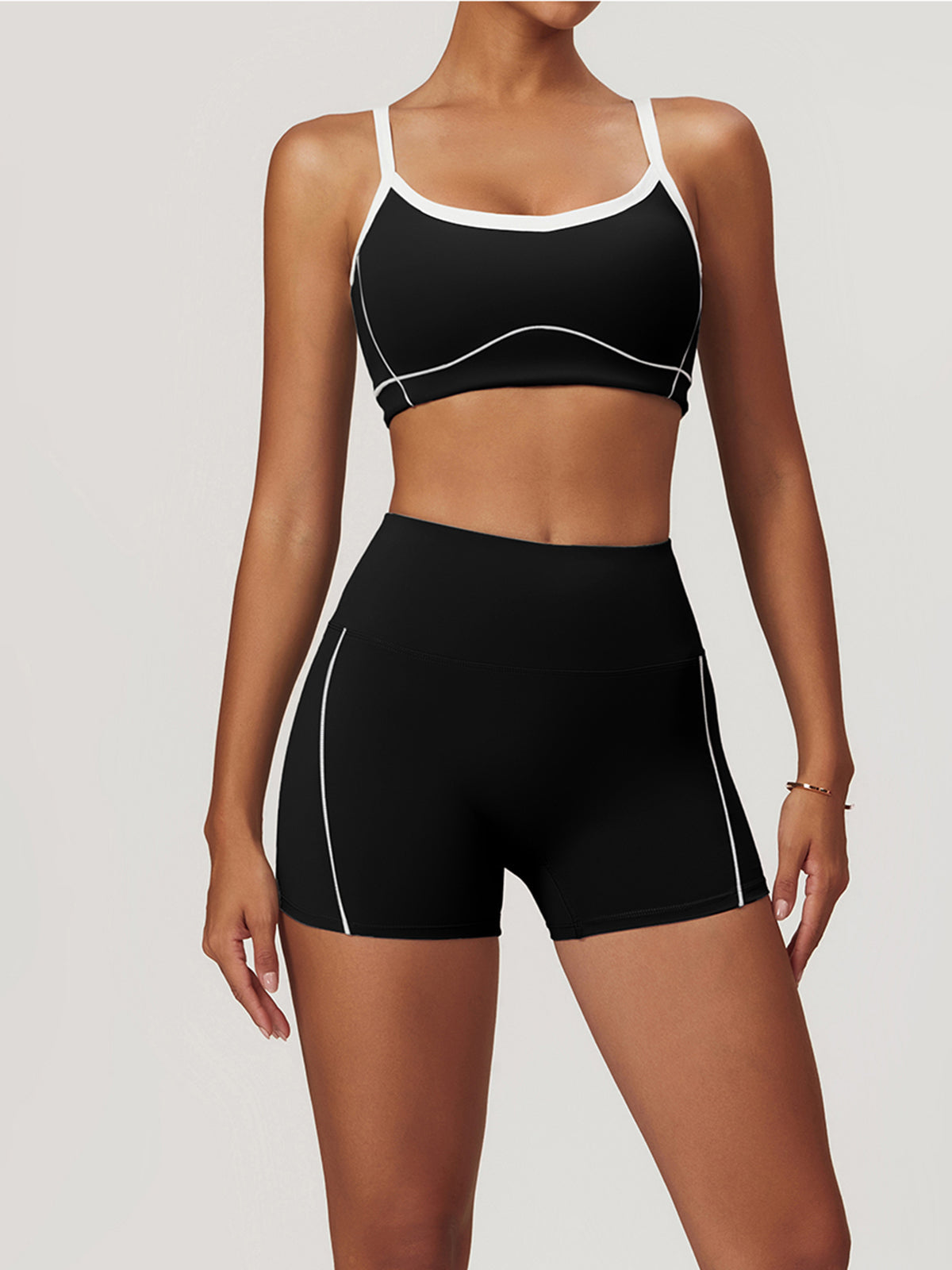 Cami Seamless Contrast Binding Sports Bra